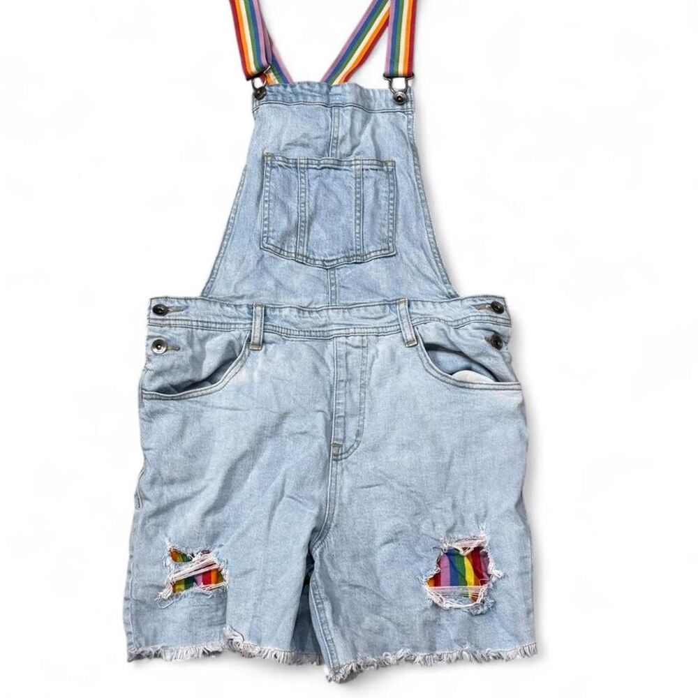 90s Festival Rave Alt Light Wash Denim Overall Shorts Rainbow Patch Distressing